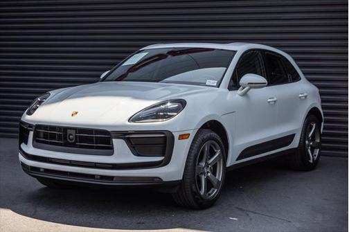 2024 Porsche Macan Base