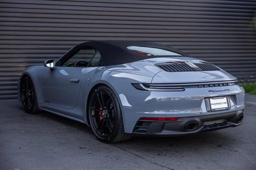 2024 Porsche 911 Carrera GTS