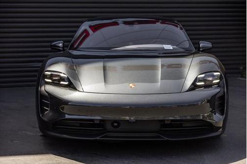 2022 Porsche Taycan GTS