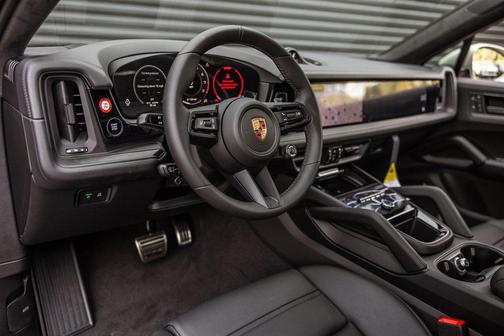 2026 Porsche Cayenne GTS
