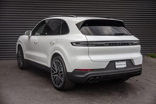 2026 Porsche Cayenne 