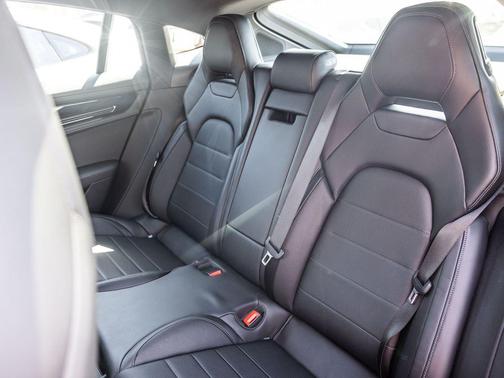 Carmine Red 2025 Porsche Panamera 4