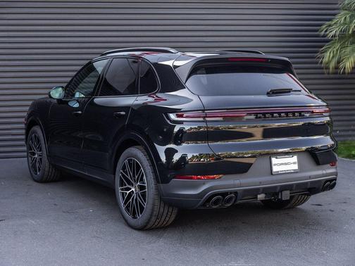2026 Porsche Cayenne Cayenne