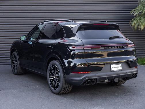 2026 Porsche Cayenne Cayenne