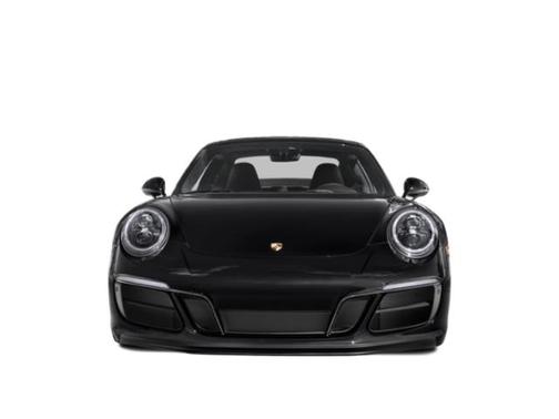 2019 Porsche 911 Carrera GTS