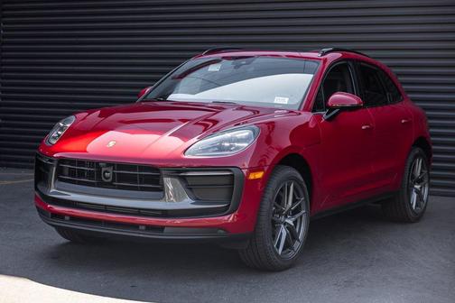2025 Porsche Macan 