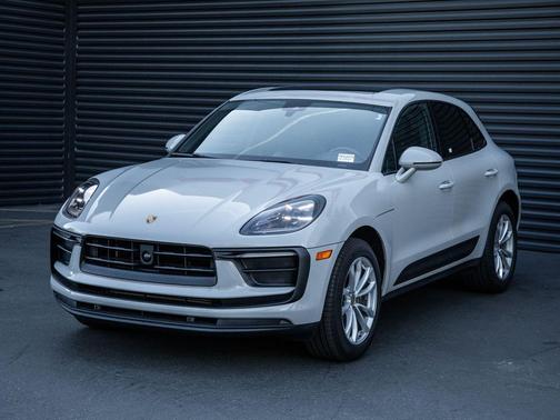 2023 Porsche Macan T