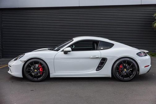 2017 Porsche 718 Cayman S