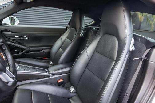 2017 Porsche 718 Cayman S