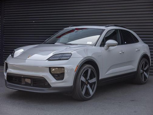 Chalk 2026 Porsche Macan Macan Electric