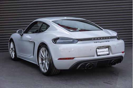 2024 Porsche 718 Cayman GTS 4.0