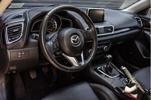 2016 Mazda Mazda3 i Grand Touring