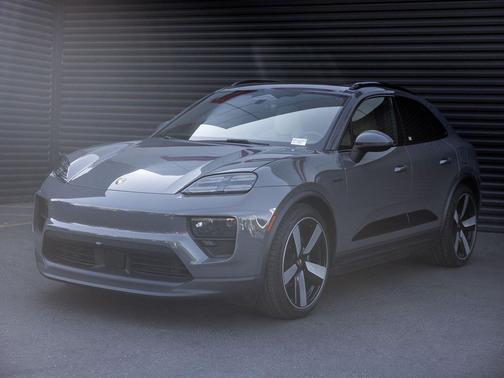 2025 Porsche Macan 4