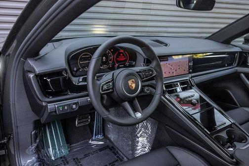 2026 Porsche Panamera 