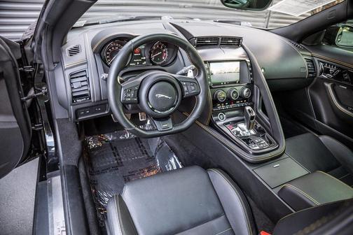 2018 Jaguar F-TYPE 400 Sport