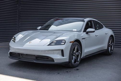 2025 Porsche Taycan