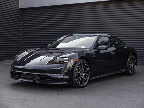 2024 Porsche Taycan Turbo S