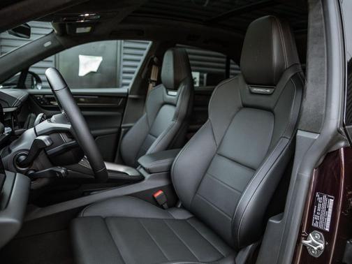 Copper 2025 Porsche Macan Macan Electric Turbo