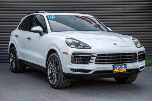 2019 Porsche Cayenne S