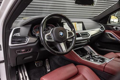2022 BMW X6 xDrive40i