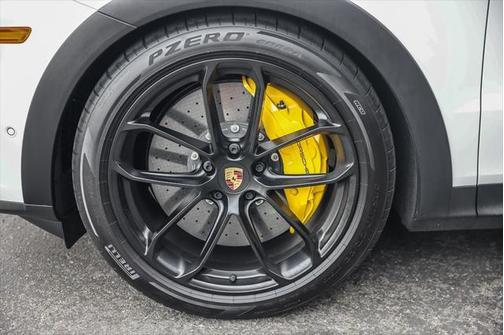 2024 Porsche Cayenne Turbo GT