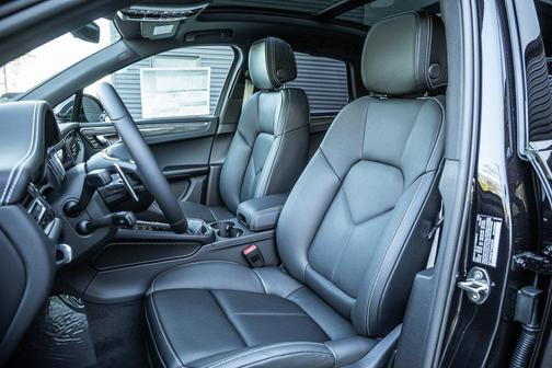 2026 Porsche Macan S