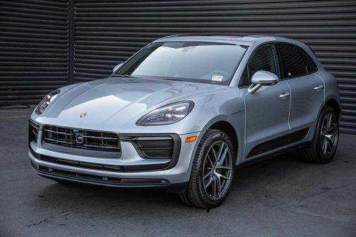 2025 Porsche Macan T