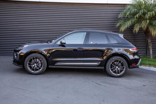 2023 Porsche Macan T