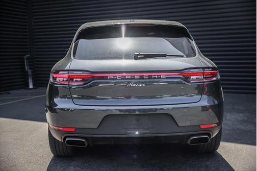 2020 Porsche Macan Base