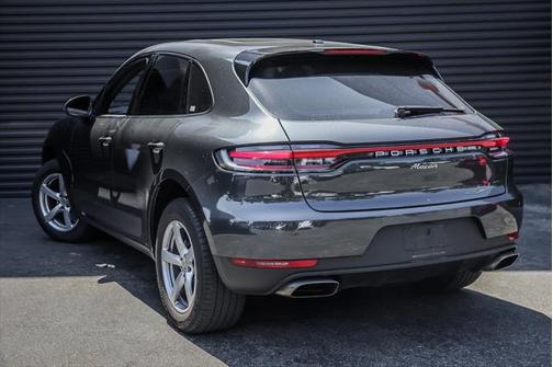2020 Porsche Macan Base