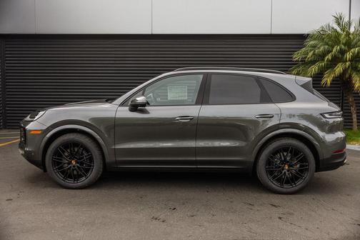 2026 Porsche Cayenne Cayenne