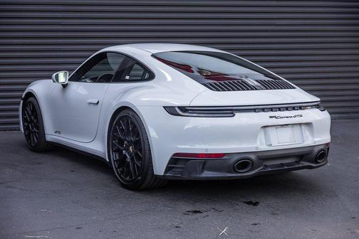 2024 Porsche 911 Carrera GTS