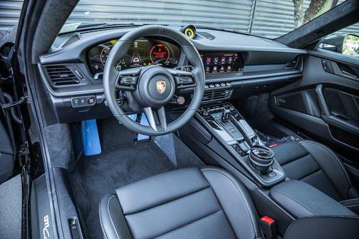 2026 Porsche 911 Carrera GTS