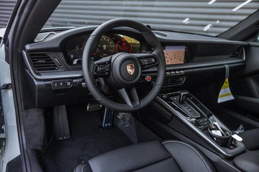 2026 Porsche 911 Carrera 4S