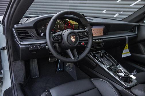 2026 Porsche 911 Carrera 4S