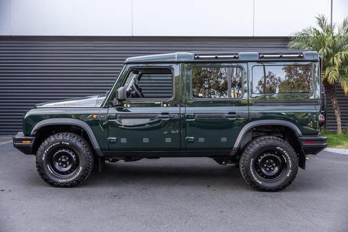 2024 INEOS Grenadier AWD