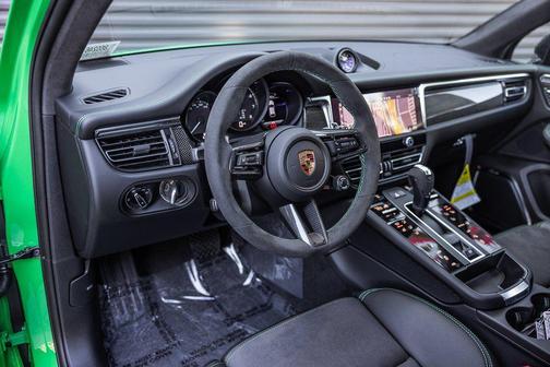 2026 Porsche Macan GTS