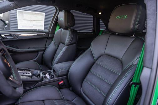 2026 Porsche Macan GTS