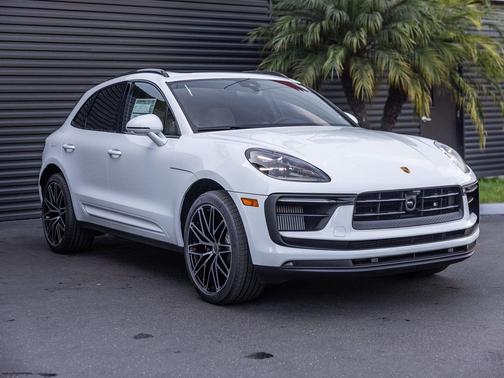 2026 Porsche Macan S