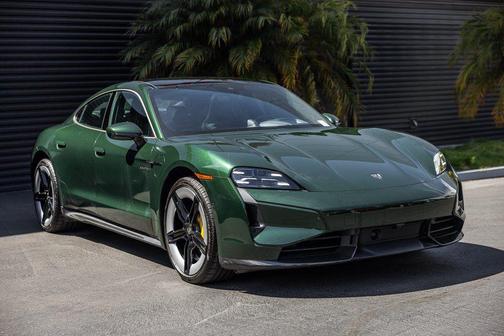 2025 Porsche Taycan Turbo S