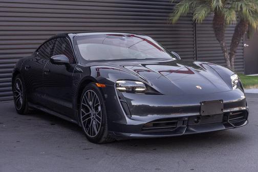 2020 Porsche Taycan Turbo