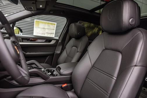 2026 Porsche Cayenne Cayenne E-Hybrid