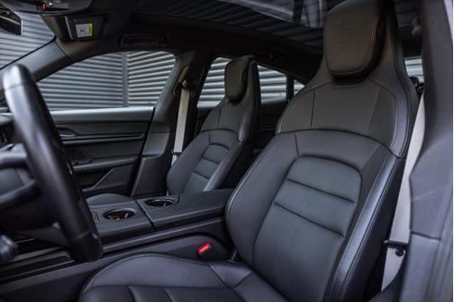 2023 Porsche Taycan Base (A2)