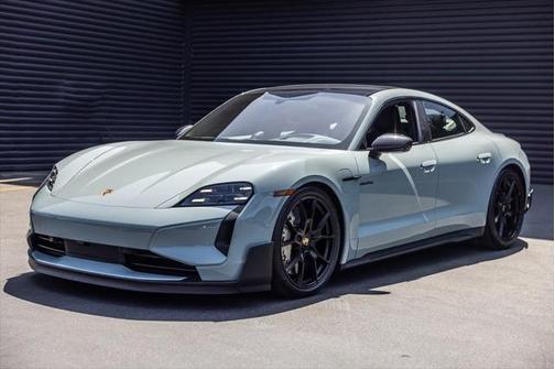 2025 Porsche Taycan Turbo GT w/Weissach Package