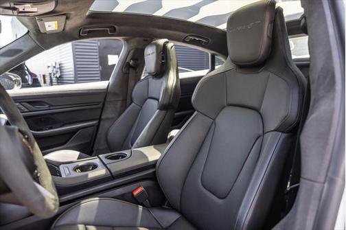 2025 Porsche Taycan Turbo GT w/Weissach Package