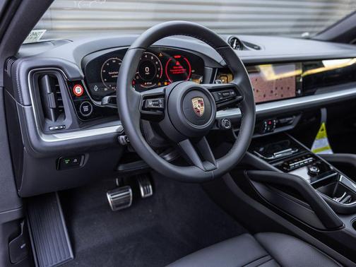 2026 Porsche Cayenne S
