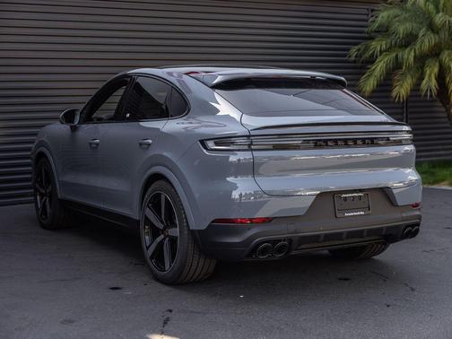 2026 Porsche Cayenne S