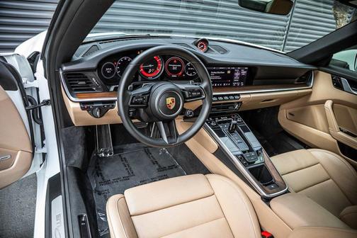 2021 Porsche 911 Carrera S