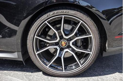 2024 Porsche Taycan 4S