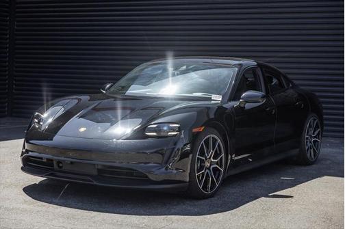 2024 Porsche Taycan 4S